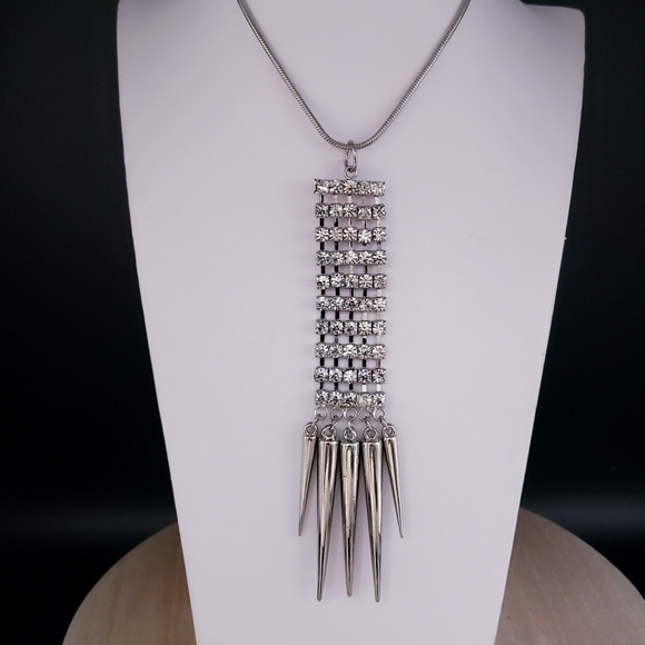 Rhinestone and Spike Necklace Silver Tone - Picture 1 of 4